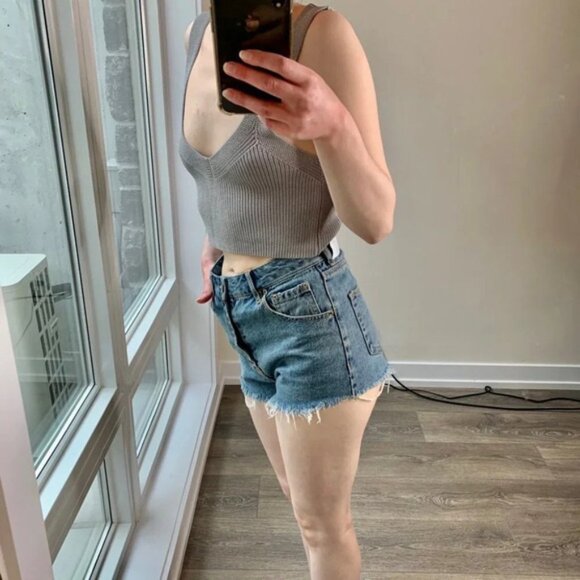 Urban Outfitters BDG Jean Shorts Jorts Distressed High Waist Cut off Denim Small - Picture 6 of 16